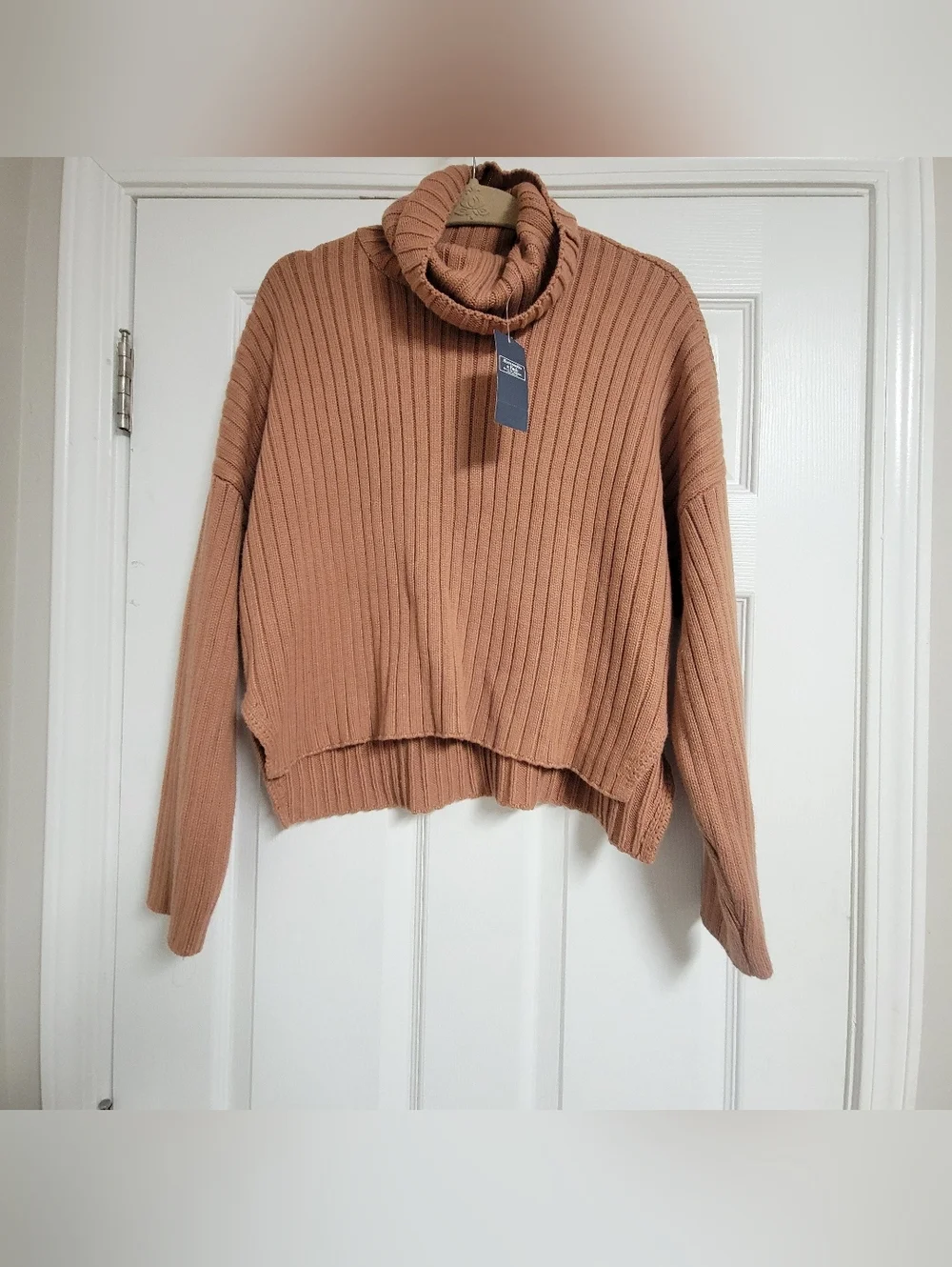 Abercrombie & Fitch Nwt Avery Turtleneck Sweater Size Small.